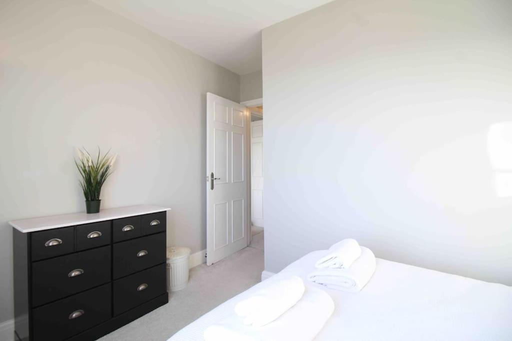 Beautiful Top Floor Clifton Apartment Bristol Luaran gambar
